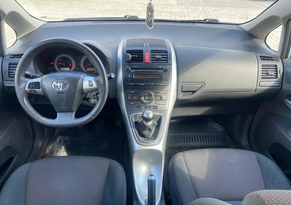 Toyota Auris cena 18900 przebieg: 249000, rok produkcji 2010 z Warszawa małe 191